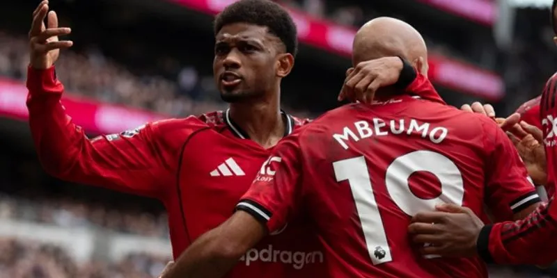 MU mạnh mẽ với trụ cột then chốt