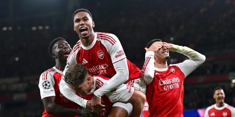 Arsenal đang khiến cả Châu Âu ngã mũ vì sự hoang dã
